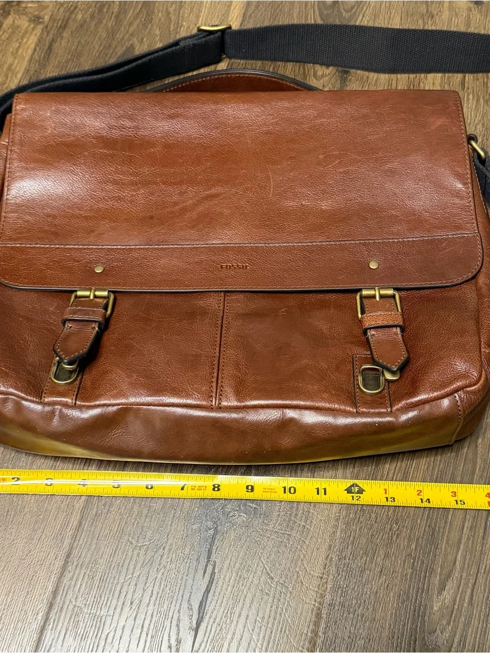 Fossil Brown Leather laptop Messenger Bag with Embossed Logo New